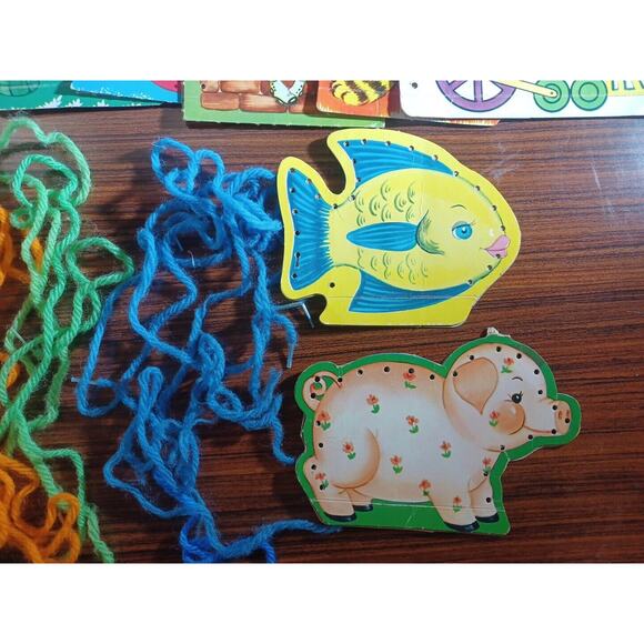 Rare Vintage Sewing Cards "A Tisket, A Tasket A Green And Yellow Basket" - Picture 14 of 16